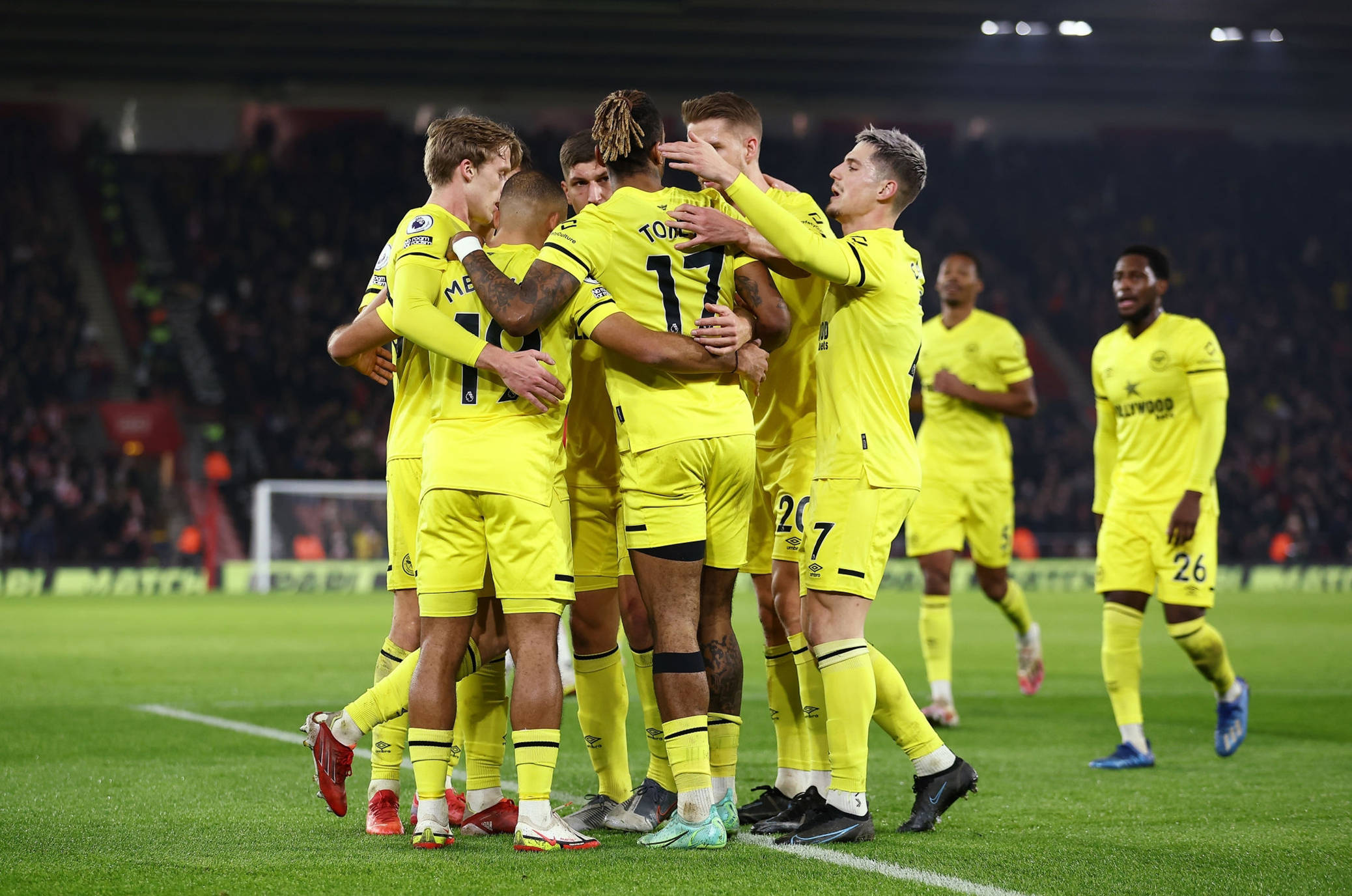 的中场角色 的中场角色